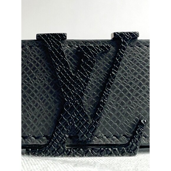 LOUIS VUITTON Black Leather Belt LV Monogram +Box dust bag receipt tag Sz 90/36 - Picture 4 of 14
